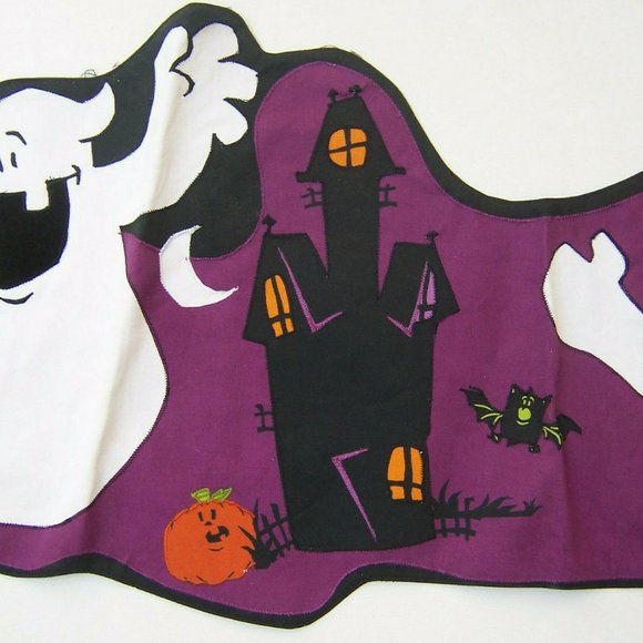 HALLOWEEN Happy Ghosts Table Runner - Picture 4 of 7